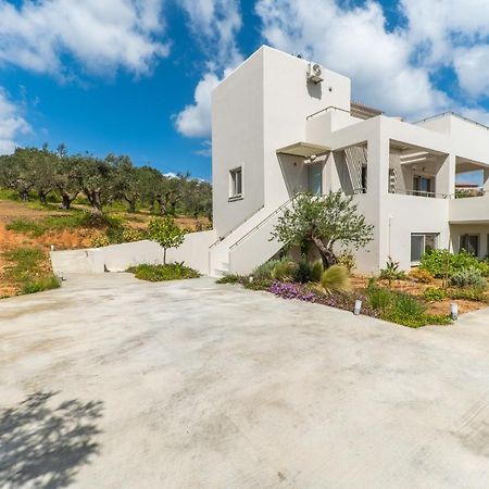 Villa Oliveto Tavronitis エクステリア 写真